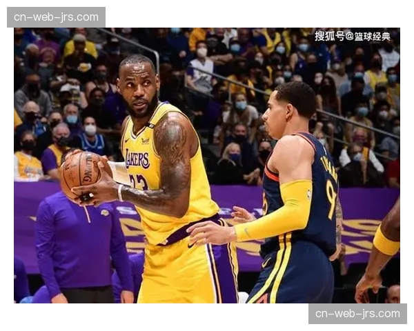 防守紧急换防策略兴起 通过第三人轮转消除错位进攻优势